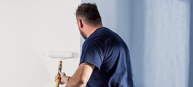 High-quality, low VOC. Fast and easy to apply with excellent coverage and outstanding opacity