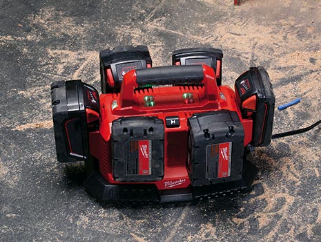 Milwaukee 18V Power Tool Batteries & Chargers